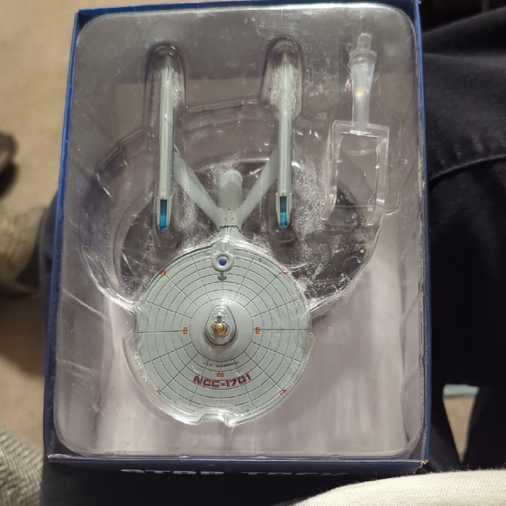 Starship Model with Blue and Gray Accents
